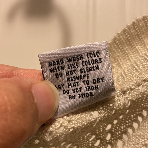 Kim Rogers sweater - Picture 5 of 5